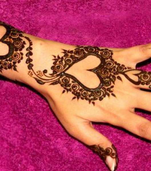 اجمل نقش حناء اماراتي للعرايس