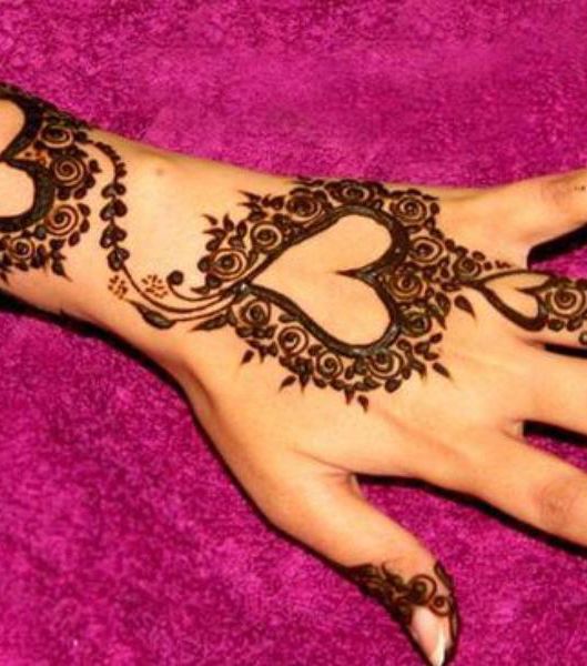 اجمل نقش حناء اماراتي للعرايس
