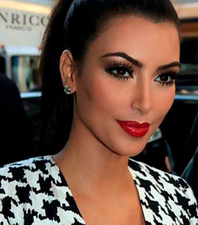 تقنيات تطبيق الماسكارا بالصور