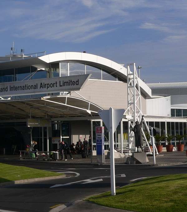 مطار أوكلند في نيوزيلندا الثامن عالمياً