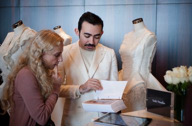 محمد آشي مع رئيسة تحرير Vogue Italia