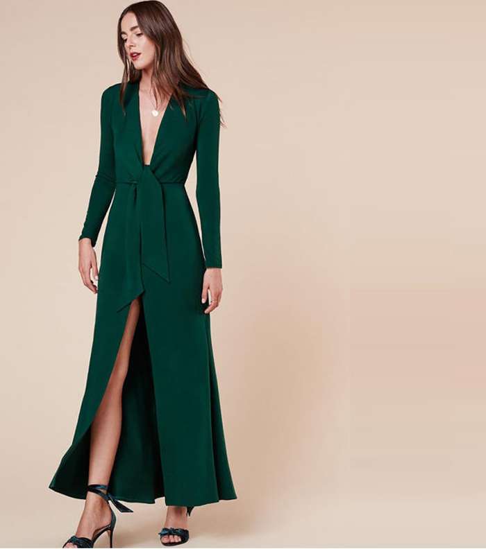 اكتشفي قصة الفستان المناسبة لشكل جسمك