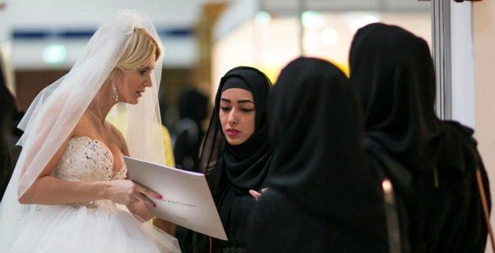 الجوائز، نصائح الخبراء وجلسات العناية الكاملة في معرض عروس دبي 2012!