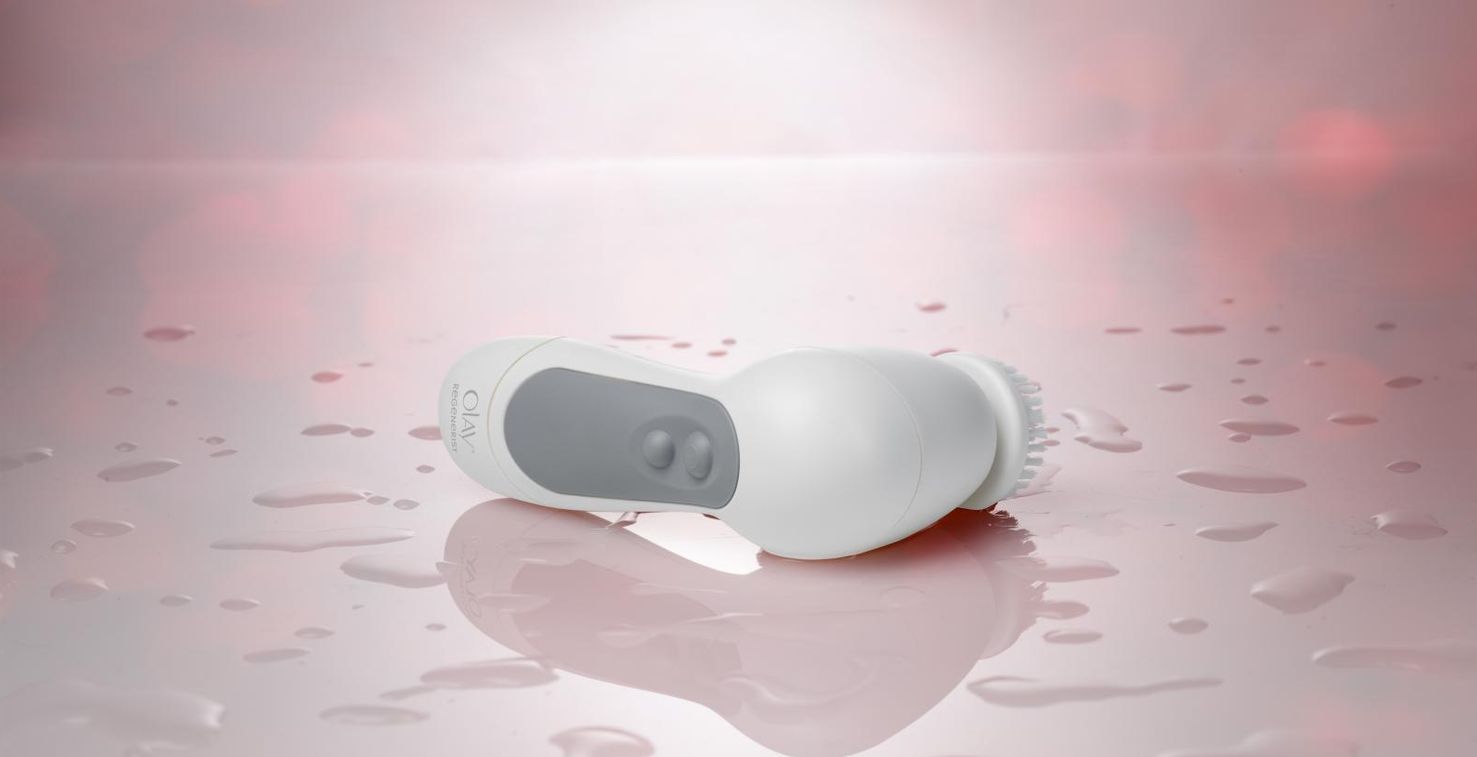 ياسمينة تجرّب لك جهاز نظام تنظيف وتشكيل البشرة الدقيق والفائق من أولاي!