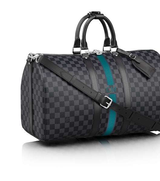 حقيبة فريدة التصميم من Louis Vuitton