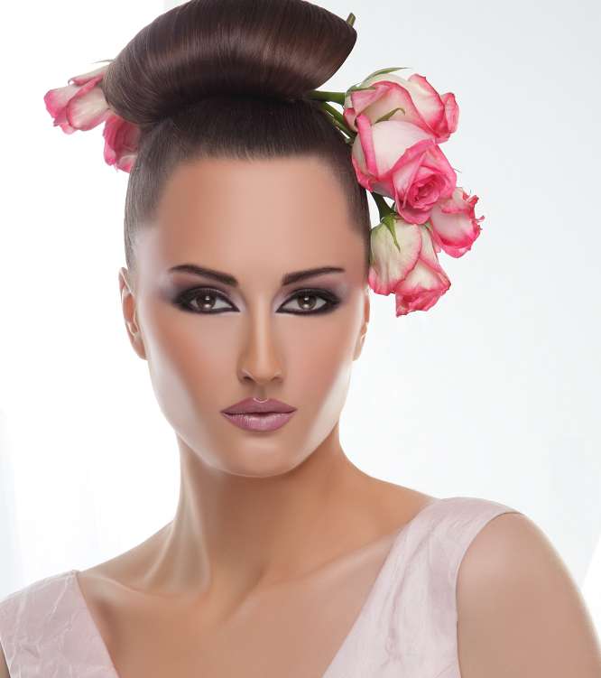 غصن الوردة يزيّن أجمل إطلالات عروس راني العلم ونبيل مخول 