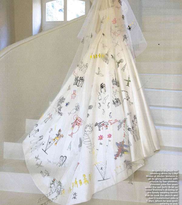 أنجلينا جولي بثوب زفاف Versace 
