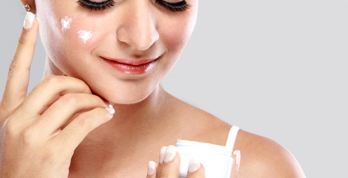 علاج الهالات السوداء في هذه الخطوات الأربع