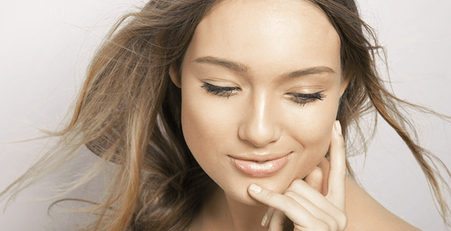 موضة الأظافر العارية للبنات