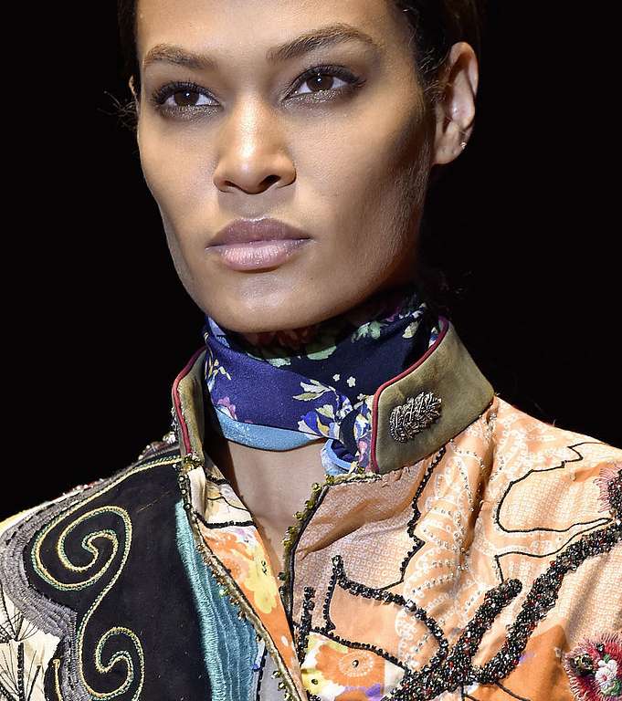 الماكياج الناعم مع Gucci