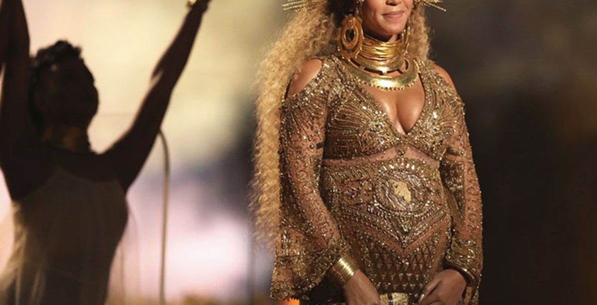 بيونسي تضع توأمها...ولا إعلان عن جنس الطفلين حتّى الساعة!