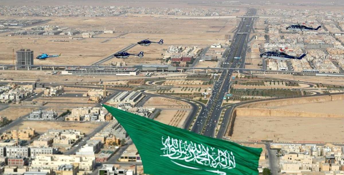 أكبر عرض جوي وبحري احتفالاً باليوم الوطني السعودي الـ91