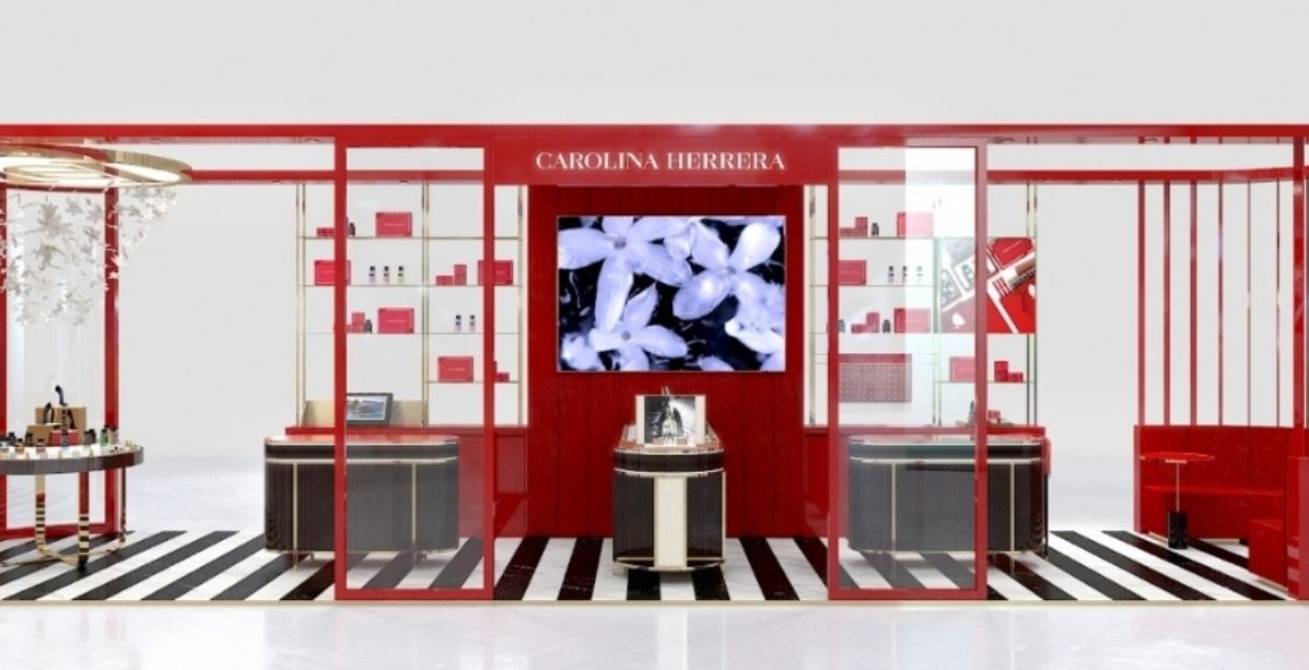 CAROLINA HERERRA  تطلق معرضها الأول من نوعه في سيتي ووك