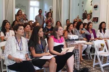 خلال الندوة