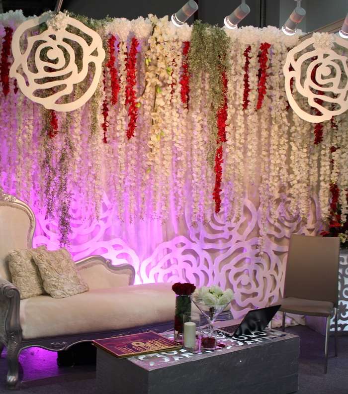 العنابة بكافة تفاصيل حفل الزفاف من ألفه إلى يائه 