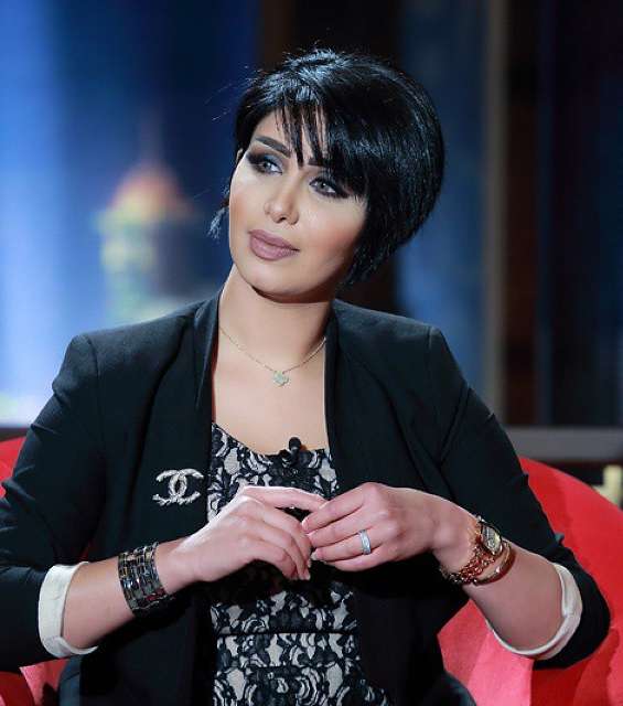 صور هنادي الكندري بدون مكياج