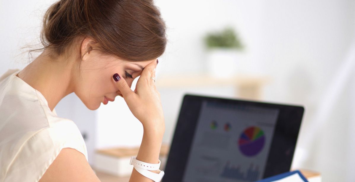 عوارض بسيطة قد تكشف عن أمراض خطيرة.. فهل تعانين منها؟