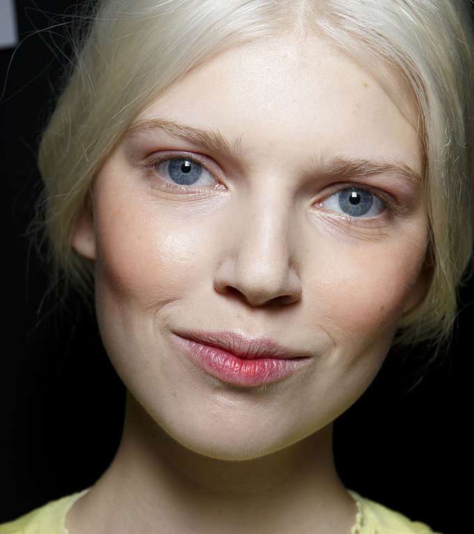 البلاش يتصدّر ماكياج  Erdem