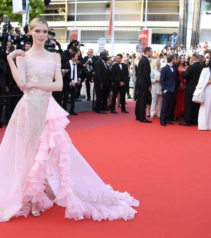 Coco Rocha بفستان بطبقات من التول والكشاكش من جورج حبيقة في مهرجان كان 2017