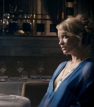 عرض لملابس Gucci في فيلم