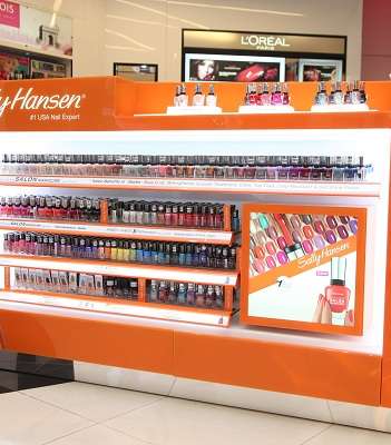 مجموعة Sally Hansen في محلات Faces