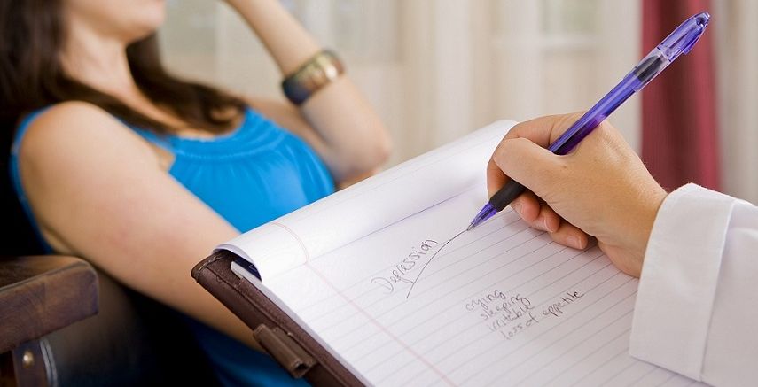 كيف تختارين طبيبك النّفسي؟