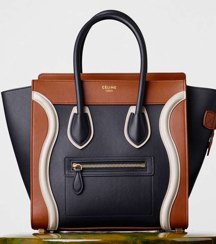 من مجموعة شتاء 2015، اختاري حقيبة Celine Luggage بالحجم الصغير