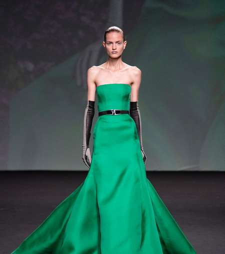 فستان سواريه من Dior لشتاء 2014