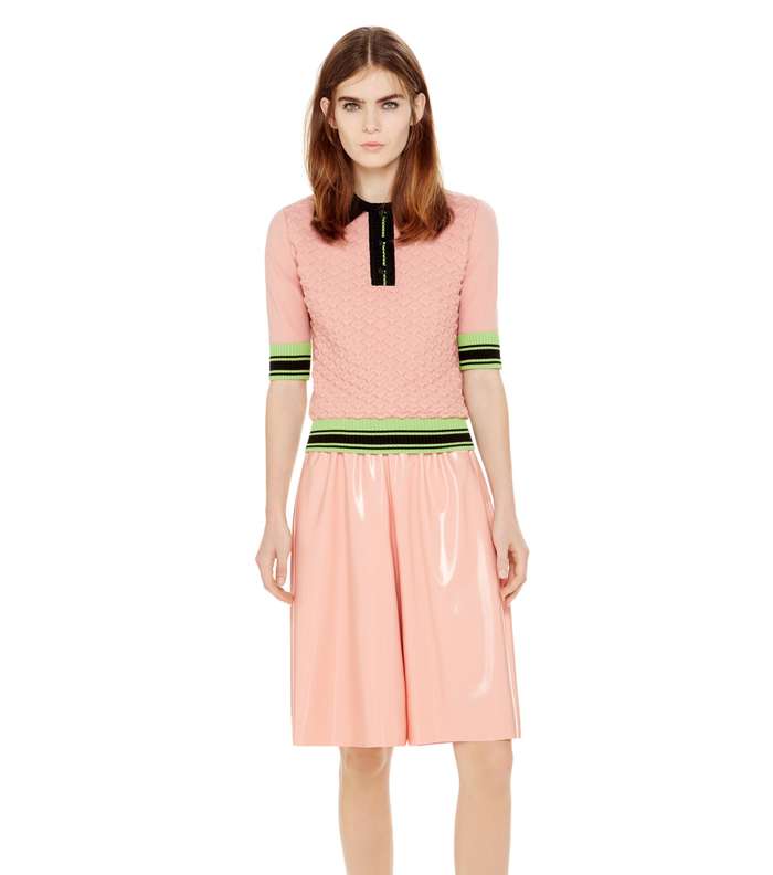 موضة سروال الـ Culotte بالقماش اللماع مع قميص البولو من M Missoni