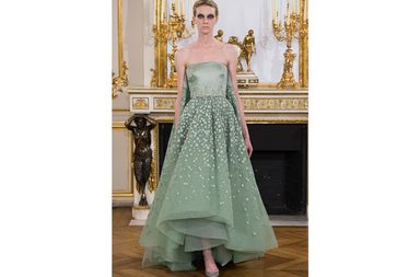 تعرفي على ازياء رامي العلي الراقية لشتاء 2017 من اسبوع الهوت كوتور الباريسي