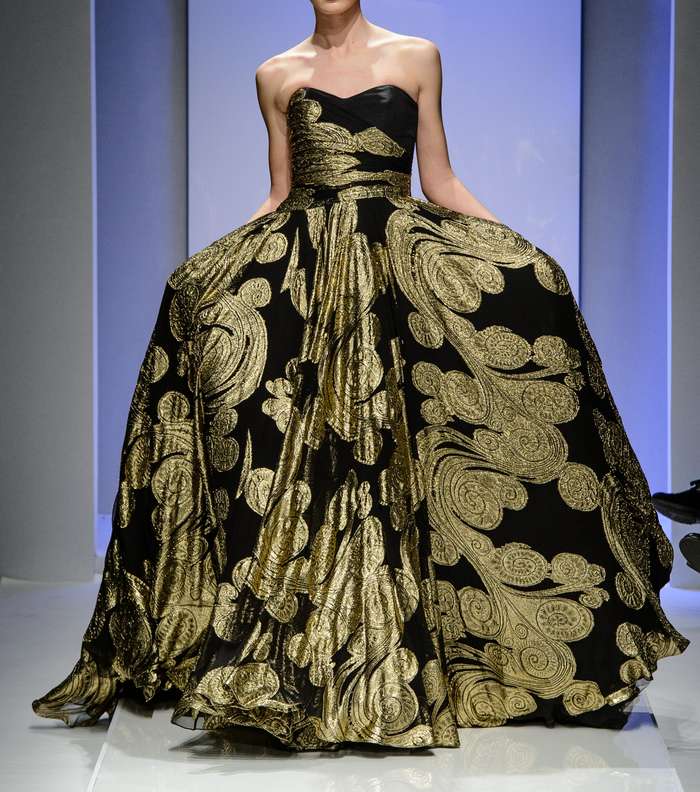 إحصلي على إطلالة أنيقة مع مجموعة راني زاخم لربيع وصيف 2016