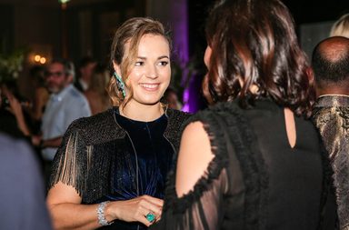 إليك كل ما عليك معرفته عن دار Akillis بلسان كارولاين غاسبورد