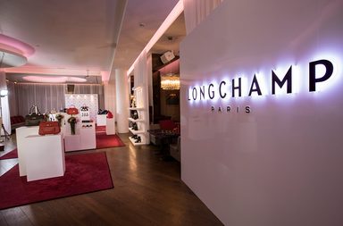 تعرفي على مجموعة علامة Longchamp الجديدة