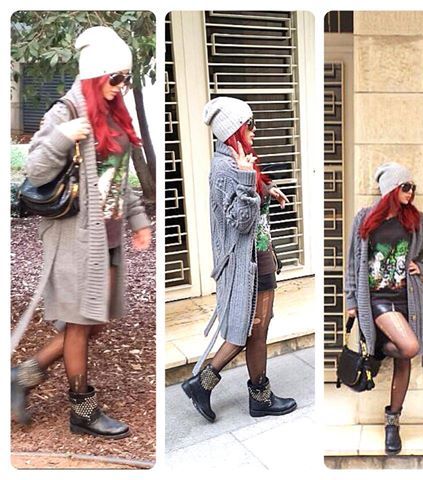 من أبرز صيحات هيفاء وهبي، حذاء الكاحل والكارديغان الفضفاضة