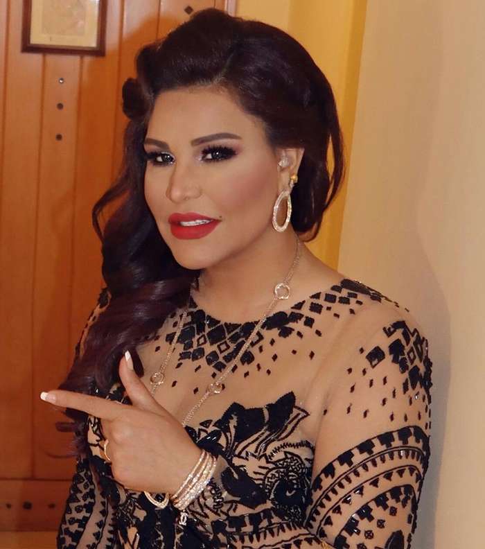 احلام بتسريحة راقية وملفتة