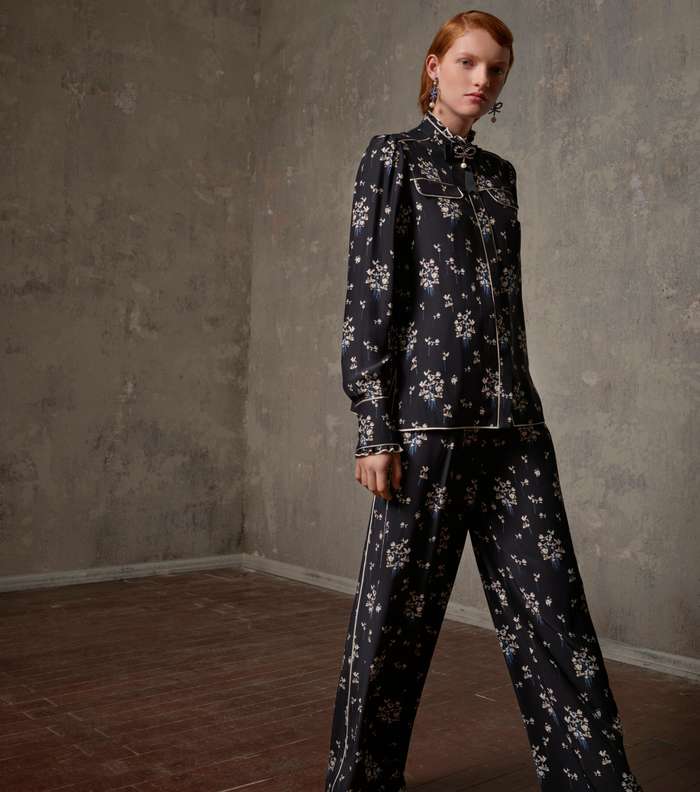 موضة البيجاما المطبعة بالازهار من Erdem و H&M
