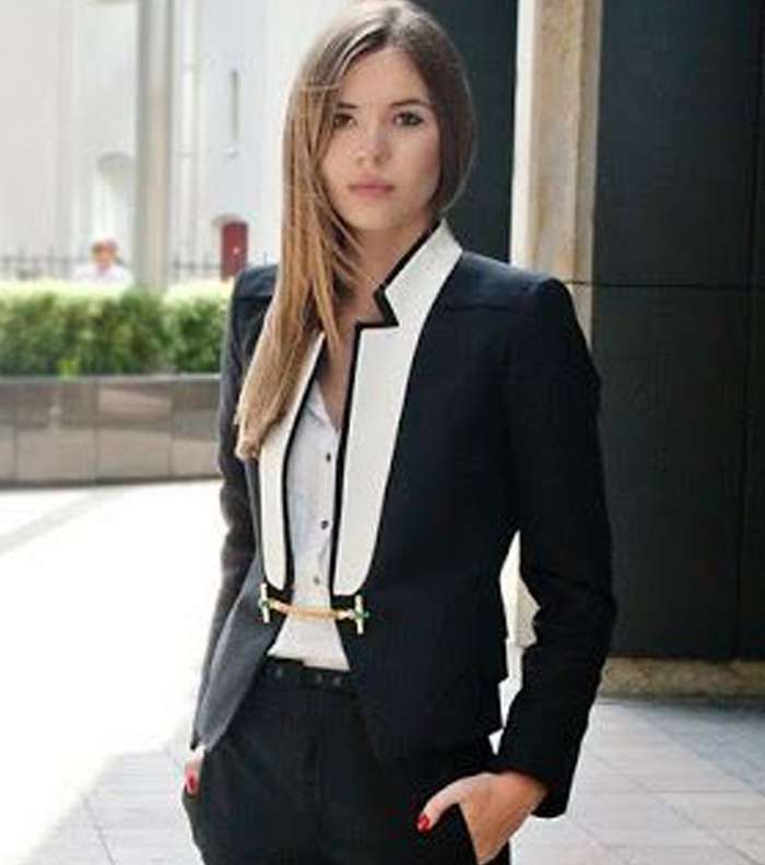 صور احد موديلات جاكيت اسود