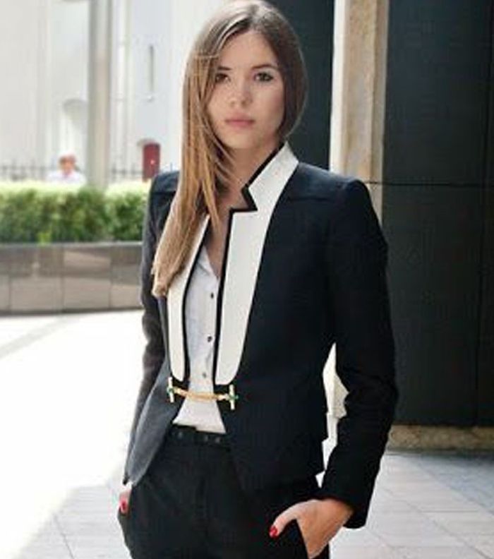 صور احد موديلات جاكيت اسود