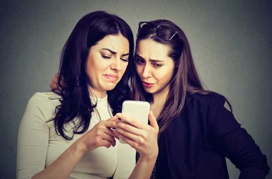 اسخف اشياء بيعت على الانترنت باسعار خيالية