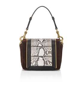 إطلالة راقية ومميزة مع دار Lanvin