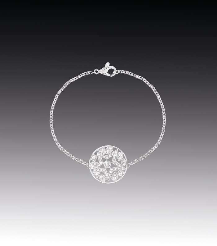 سوار مميز من مجموعة Etoile Filante من توقيع CHANEL