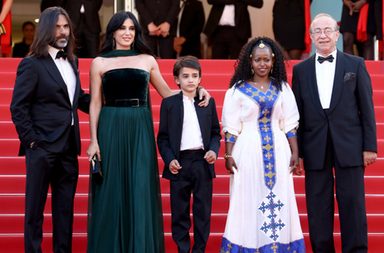 الجمهور يقف مصفقاً 15 دقيقة لفيلم نادين لبكي في كان