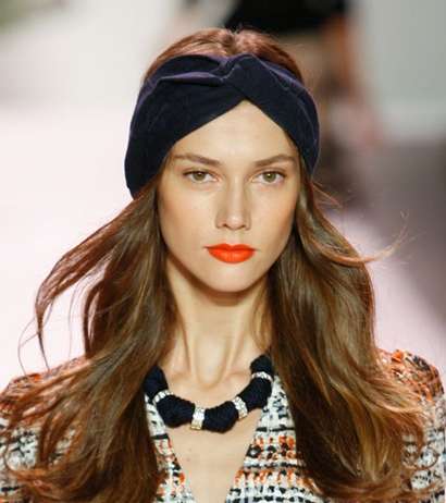 Milly-Beauty-Orange-Lips-18-03-2011