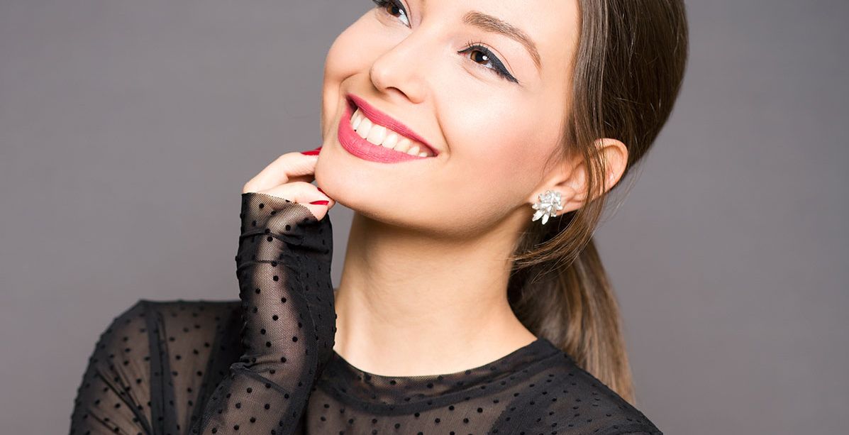 5 مستحضرات مكياج لإطلالة ناعمة في العيد