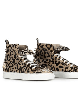 اختاري الأحذية الرياضيّة Sneakers من ماركة Le Silla