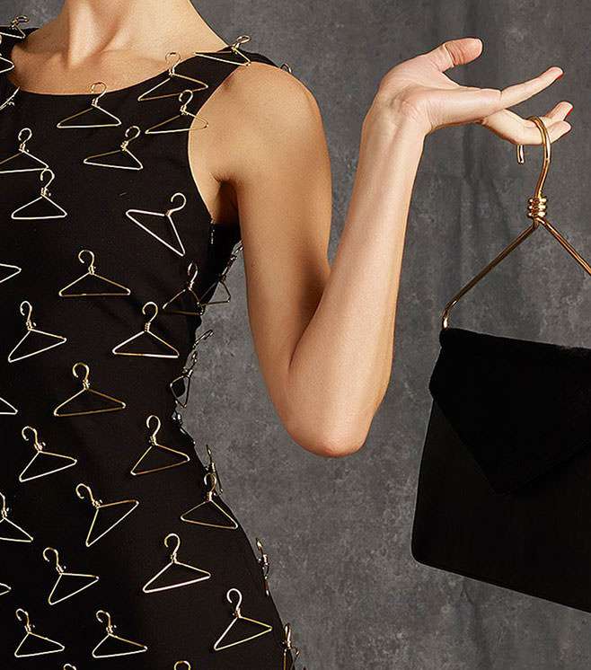 من مجموعة Pre fall 2015، اليك حقائب موسكينو