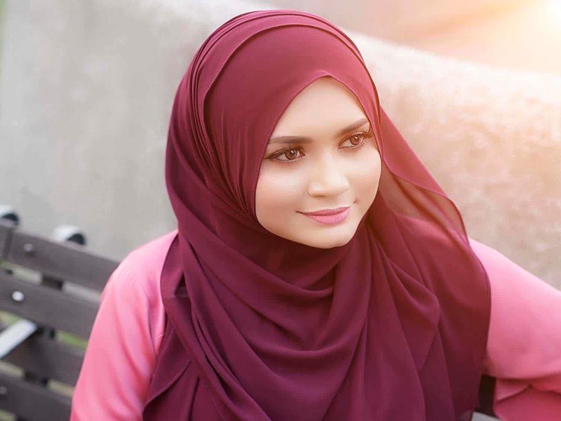 طرق لف الحجاب بالخطوات