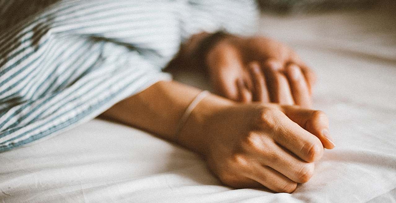 يمكنك التخلص من تجربة مؤلمة بحيلة ينصح بها الأطباء النفسيين! 