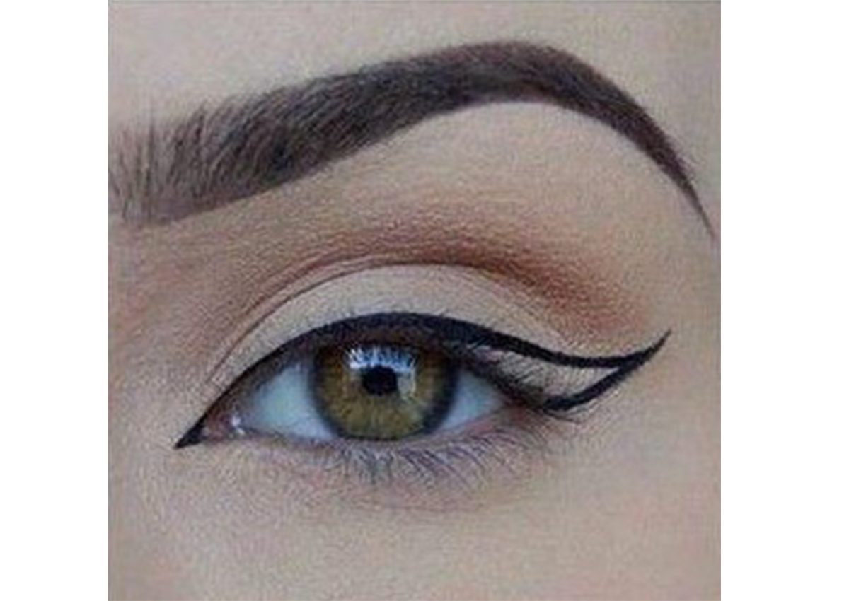 طريقة تعليم رسم العين بالايلاينر