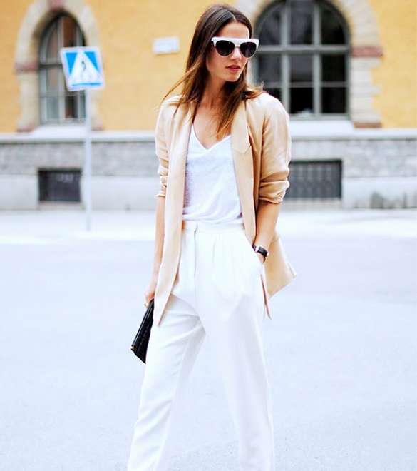 ارتدي فوق ملابسك البلايزر خلال العمل